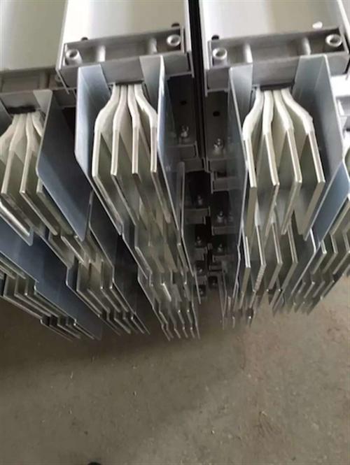 封閉型小蝌蚪网站在线观看提高載流量減輕電動力