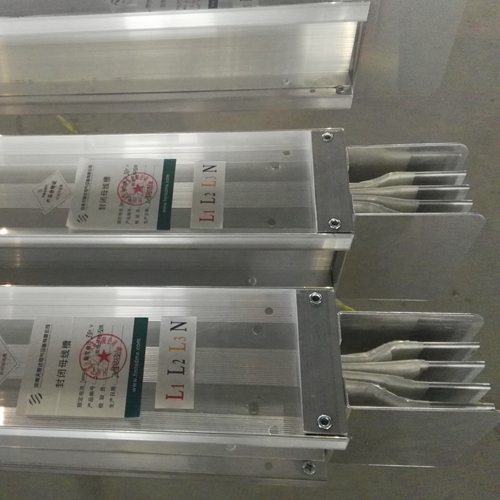 分支電纜與密集式小蝌蚪网站在线观看在施工安裝時的對比