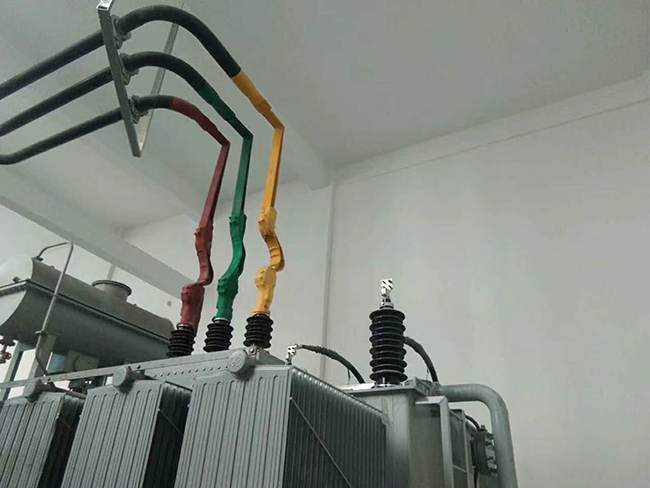 小蝌蚪网站在线观看與銅排的連接